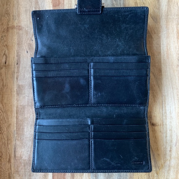 Coach Black Leather Buckle Trifold Wallet - Picture 2 of 4